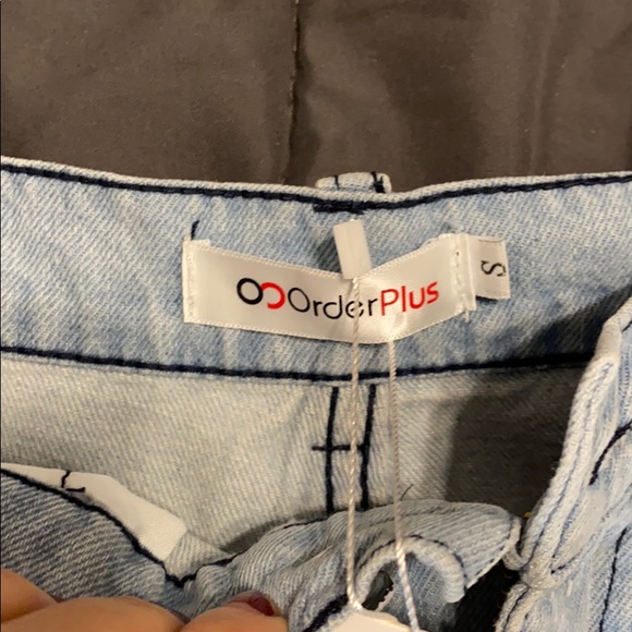 Jean Shorts - Picture 4 of 5